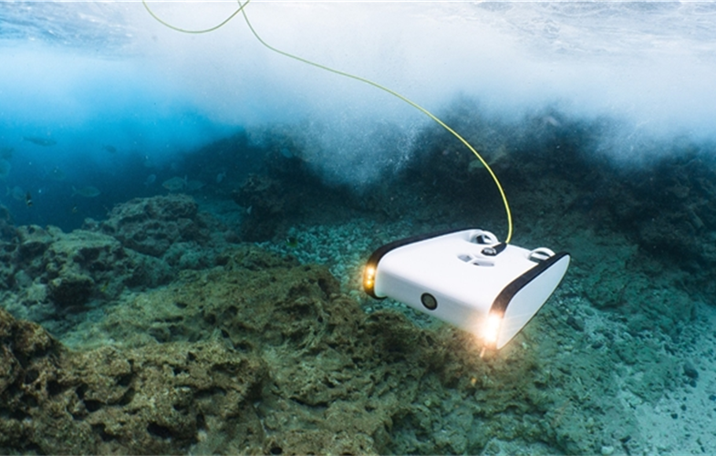 The underwater Trident drone can dive to depths of up to 100 meters. 